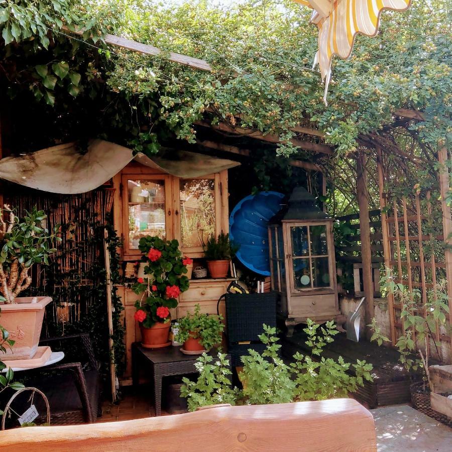 Artstudio Rudesheim Apartment ฮูเดสไฮม์ แอม ไฮน์ ภายนอก รูปภาพ